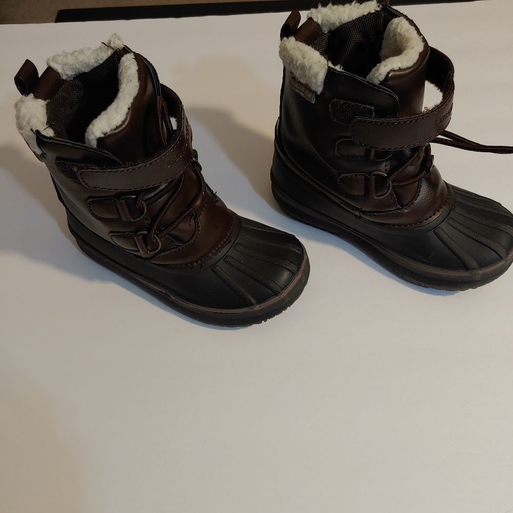 Boy boots